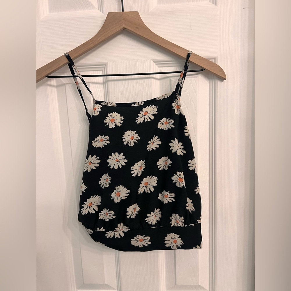 NWOT Fifty Street Floral crop top - Picture 2 of 9